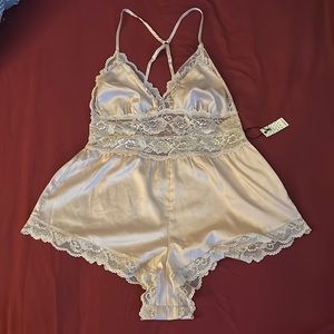 Valentines Day is coming ♥️ NWT sexy lingerie